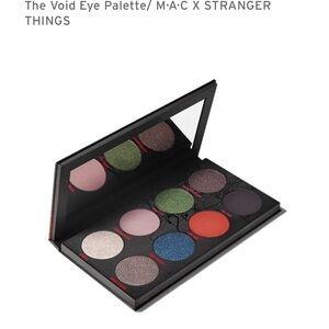 MAC, Palette Eyeshadow, Stranger Things, The Void x8